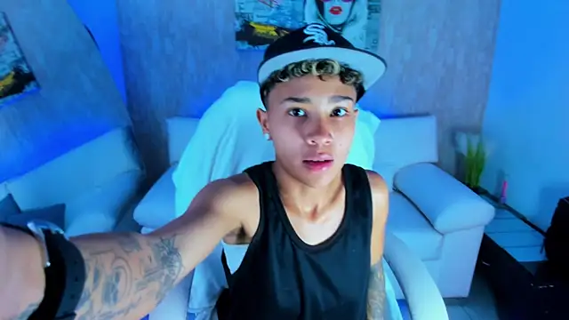 nova sex01 online show from 10/15/25, 05:06