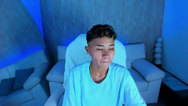 nova sex01 online show from 10/05/25, 02:46