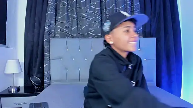 nova sex01 online show from 02/28/25, 03:48