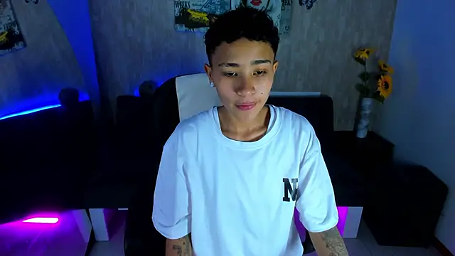 nova sex01 online show from 04/07/26, 08:43