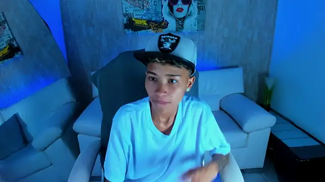 nova sex01 online show from 11/05/25, 04:26