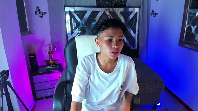 nova sex01 online show from 04/23/26, 08:43