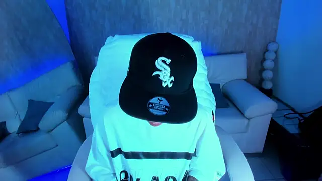 nova sex01 online show from 09/19/25, 05:00