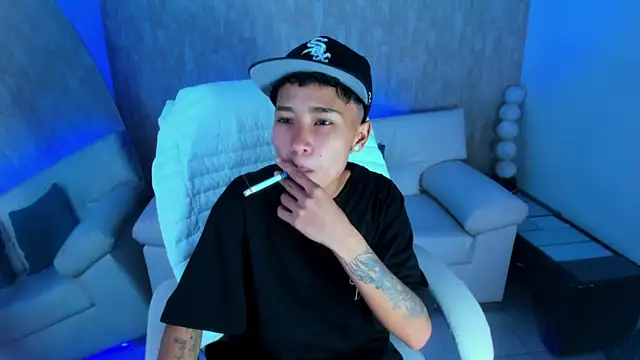 nova sex01 online show from 09/24/25, 04:52