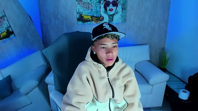 nova sex01 online show from 11/13/25, 05:00