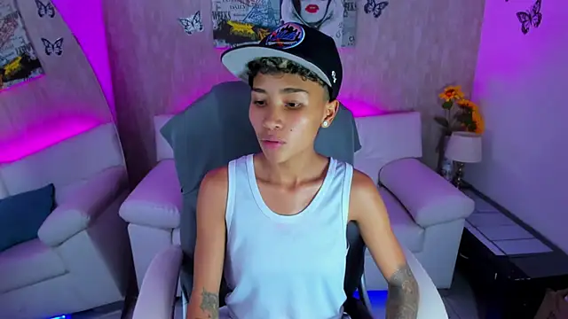 nova sex01 online show from 12/22/25, 10:21