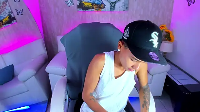 nova sex01 online show from 01/17/26, 04:49