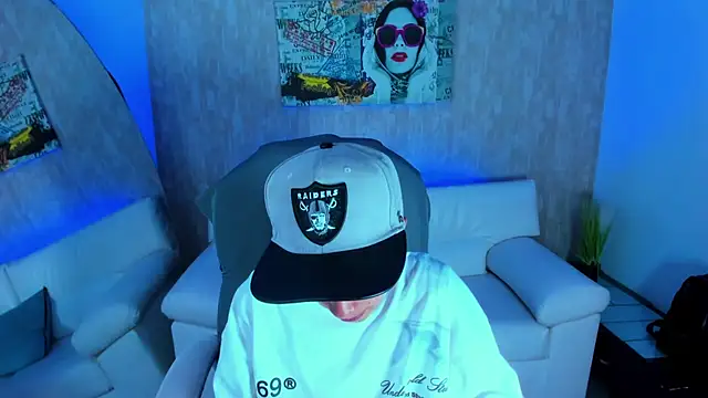 nova sex01 online show from 11/09/25, 05:22