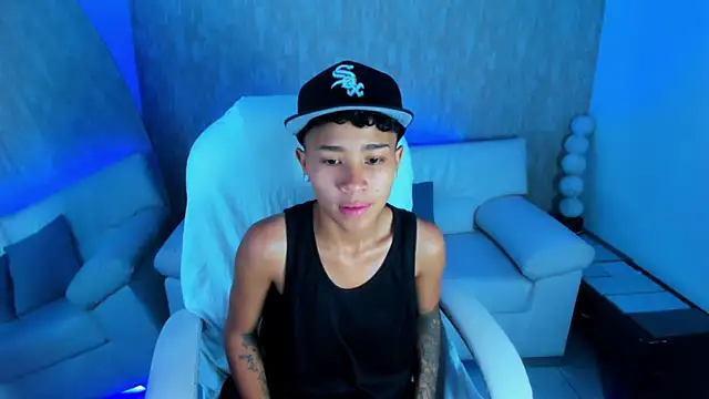 nova sex01 online show from 09/30/25, 04:07