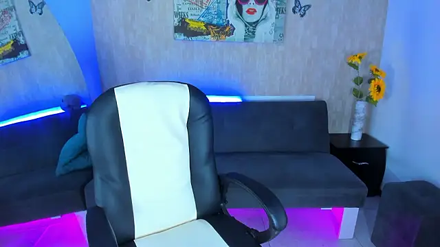 nova sex01 online show from 03/23/26, 08:30