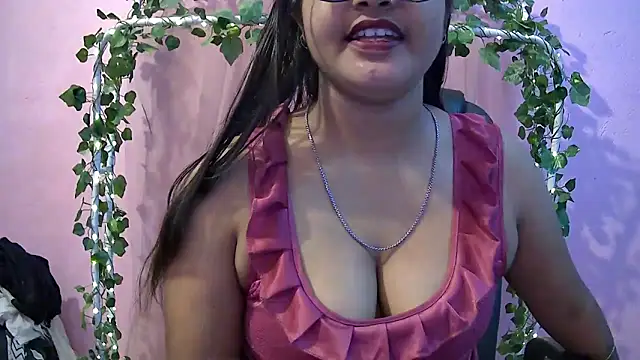 Pari-new online show from 11/15/25, 04:27