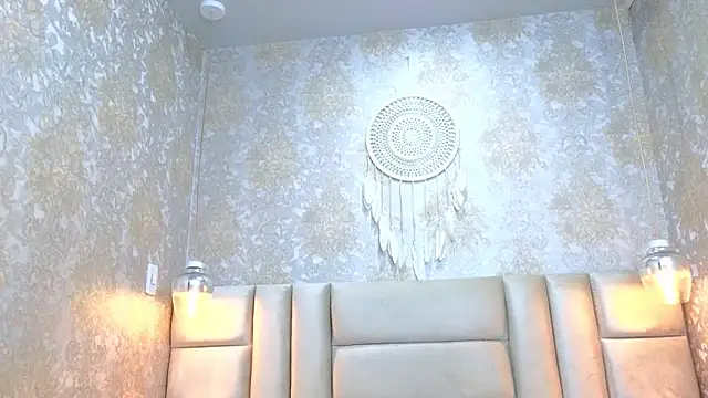 Snapshot of NahomiFireSex chatting on 03/18/25, 06:17 NahomiFireSex online show from 03/18/25, 06:17