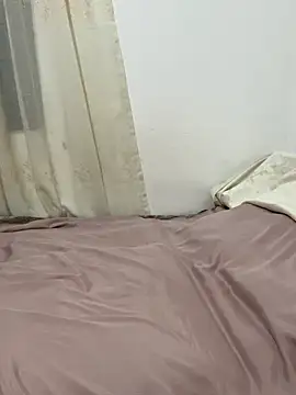 Jecy bee online show from 11/12/25, 06:23