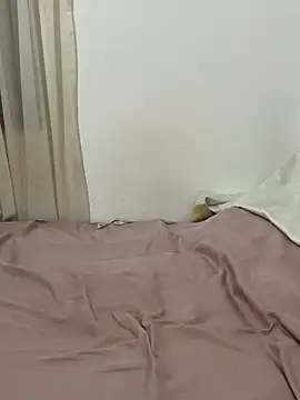 Snapshot of Jecy_bee chatting on 01/13/26, 06:34 Jecy bee online show from 01/13/26, 06:34