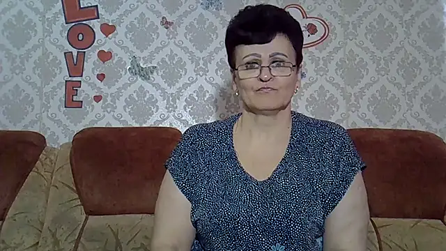 PaulaGolden online show from 10/16/25, 09:17