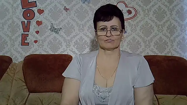 PaulaGolden online show from 12/01/25, 10:16