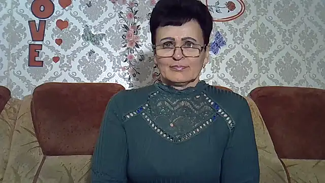 Snapshot of PaulaGolden chatting on 04/30/26, 06:59 PaulaGolden online show from 04/30/26, 06:59