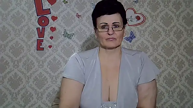 PaulaGolden online show from 02/04/25, 07:22