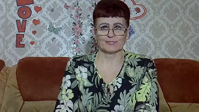 PaulaGolden online show from 06/19/26, 06:58