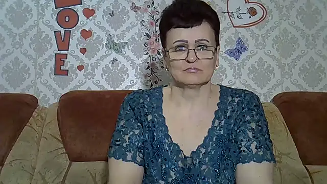 PaulaGolden online show from 04/18/26, 06:43