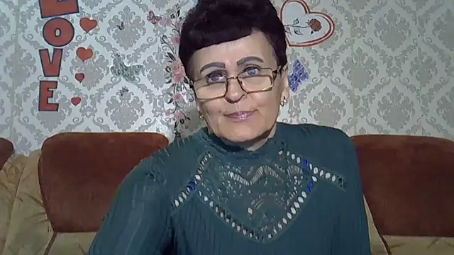 Snapshot of PaulaGolden chatting on 05/16/26, 03:55 PaulaGolden online show from 05/16/26, 03:55