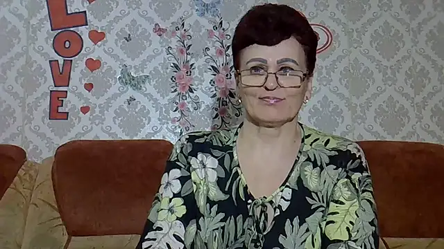 PaulaGolden online show from 07/04/26, 07:29