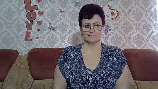 PaulaGolden online show from 11/23/25, 10:14