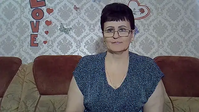 PaulaGolden online show from 11/25/25, 08:14