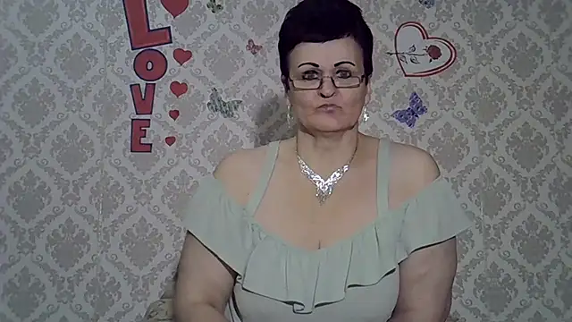 PaulaGolden online show from 12/09/24, 03:22