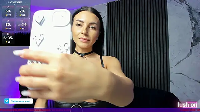 Snapshot of Just_Mira_ chatting on 03/01/25, 05:31 Just Mira online show from 03/01/25, 05:31