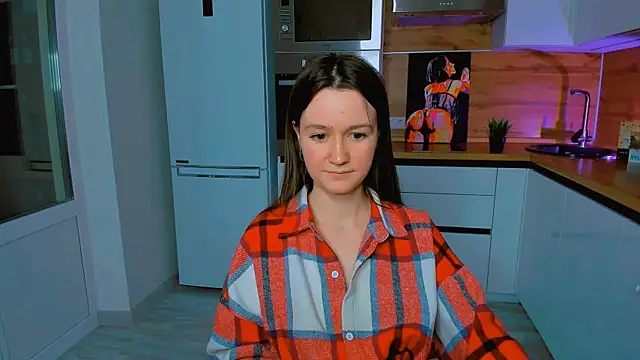 Snapshot of ameli_moon chatting on 03/16/25, 08:10 ameli moon online show from 03/16/25, 08:10