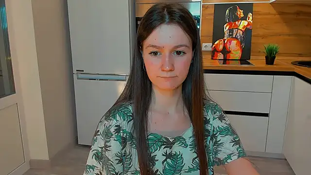 Snapshot of ameli_moon chatting on 02/11/25, 06:44 ameli moon online show from 02/11/25, 06:44