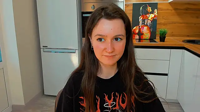 Snapshot of ameli_moon chatting on 02/02/25, 12:57 ameli moon online show from 02/02/25, 12:57