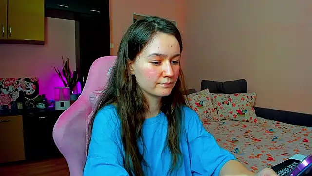 ameli moon online show from 12/17/25, 04:23