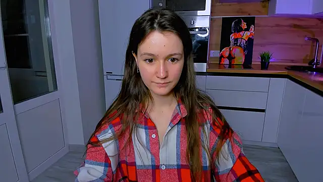 Snapshot of ameli_moon chatting on 03/10/25, 04:14 ameli moon online show from 03/10/25, 04:14