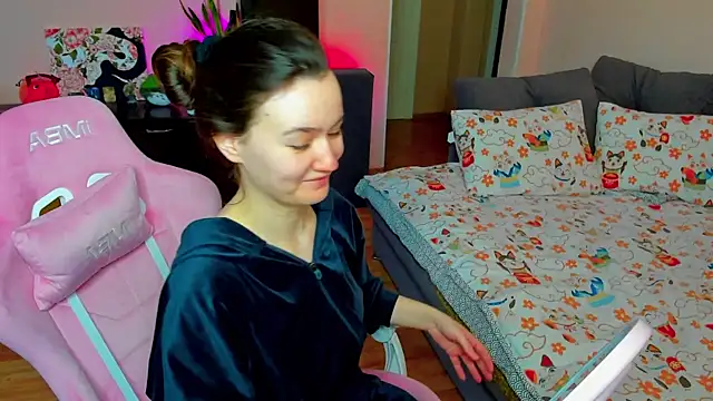 ameli moon online show from 12/15/25, 12:22