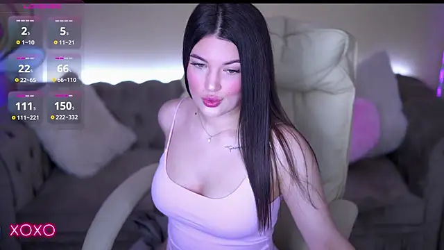 YourLolaBunny online show from 03/10/26, 08:02