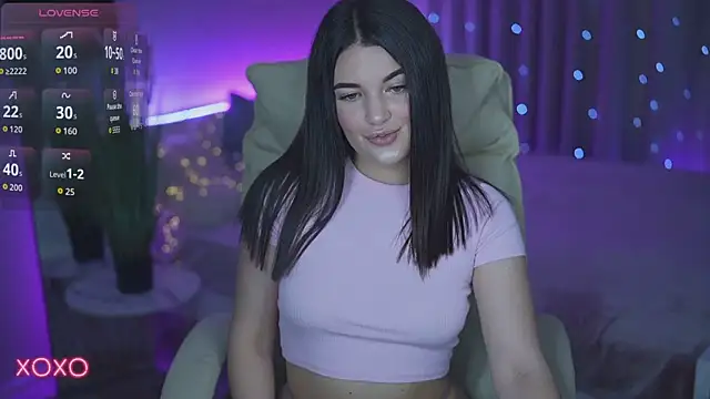 YourLolaBunny online show from 09/20/25, 05:51