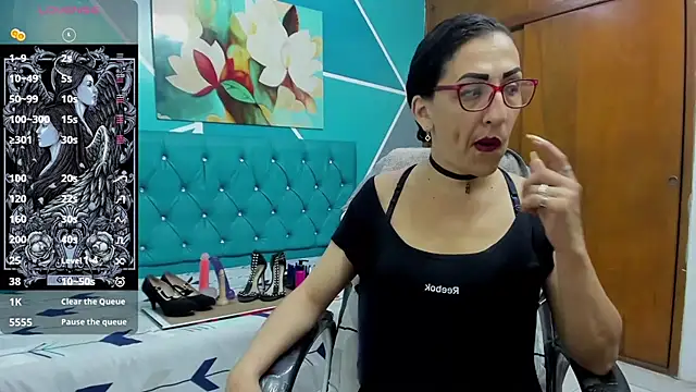 Snapshot of sabrina_dupont chatting on 11/21/25, 12:48 sabrina dupont online show from 11/21/25, 12:48