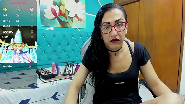 Snapshot of sabrina_dupont chatting on 11/12/25, 12:42 sabrina dupont online show from 11/12/25, 12:42