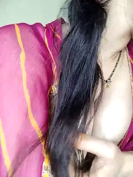 Snapshot of Fair-magic-woman chatting on 01/10/25, 10:25 Fair-magic-woman online show from 01/10/25, 10:25