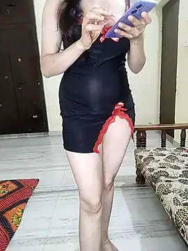 Snapshot of Fair-magic-woman chatting on 10/15/25, 10:07 Fair-magic-woman online show from 10/15/25, 10:07