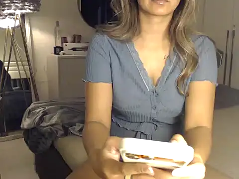 trippy tina online show from 06/09/26, 08:48