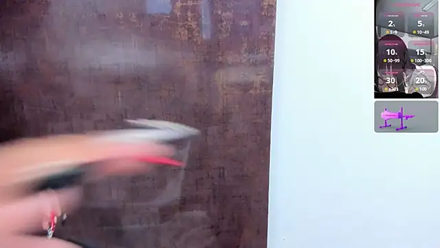 zoi jazmin online show from 12/23/25, 04:12