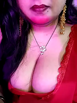 Suhanakhan00 online show from 02/08/26, 10:02