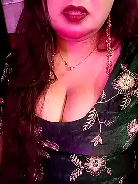 Suhanakhan00 online show from 03/15/26, 06:42