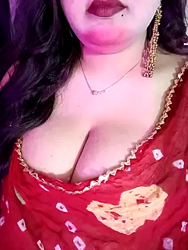 Snapshot of Suhanakhan00 chatting on 05/28/26, 07:09 Suhanakhan00 online show from 05/28/26, 07:09