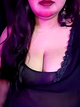 Suhanakhan00 online show from 04/08/26, 09:00