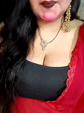 Suhanakhan00 online show from 02/12/26, 06:29