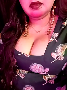 Suhanakhan00 online show from 03/24/26, 07:30